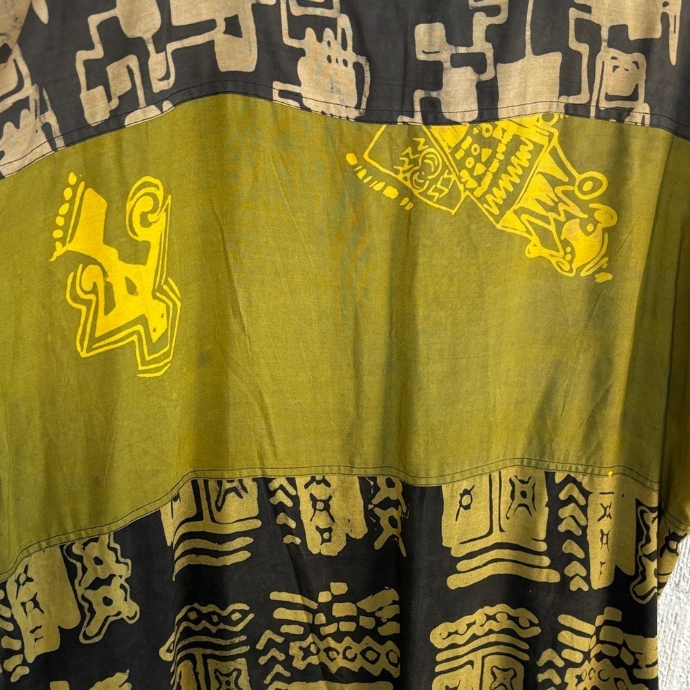 Abstract Patterned Turtle Giraffe Button-Up Oversized Top sz OS - Picture 7 of 7